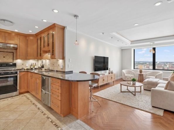 85 East India 23A, Boston MA 02110