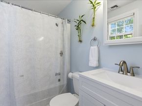 27 Kennel Hill Dr, Beverly MA 01915