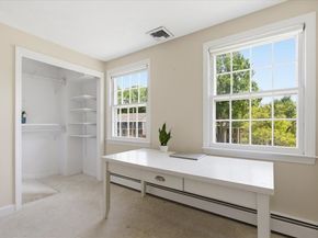 27 Kennel Hill Dr, Beverly MA 01915
