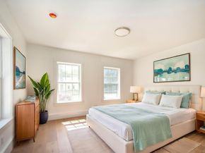 215 Gardner St, Hingham MA 02043