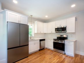 215 Gardner St, Hingham MA 02043