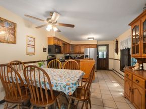 1 Leno Rd, Sturbridge MA 01566