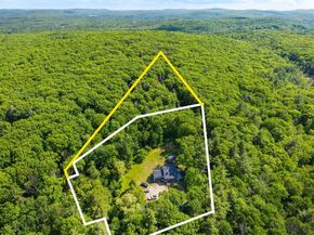 1 Leno Rd, Sturbridge MA 01566