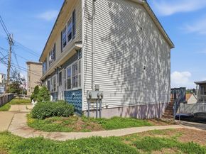 108 Marlborough Street 108, Chelsea MA 02150