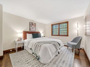 6 Brewster Rd, Wayland MA 01778