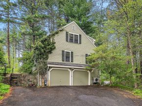 6 Brewster Rd, Wayland MA 01778