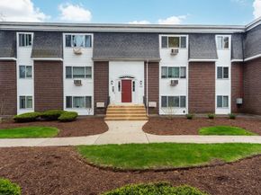 44 Will Dr 58, Canton MA 02021