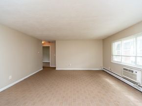 44 Will Dr 58, Canton MA 02021