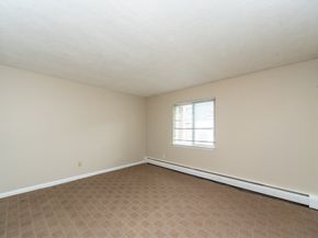 44 Will Dr 58, Canton MA 02021