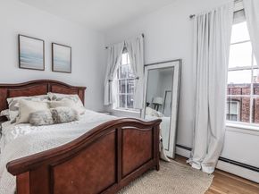64 W Cedar St 5, Boston MA 02114