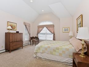 10 Analore Circle, Norfolk MA 02056