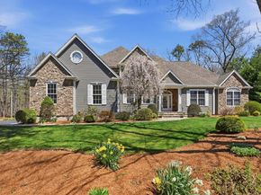 10 Analore Circle, Norfolk MA 02056