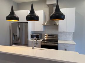 60 Cross St E 207, Somerville MA 02145