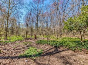 10 Country Club Drive, Walpole MA 02081