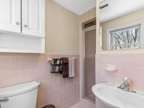 10 Country Club Drive, Walpole MA 02081