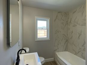 14 Deer Pond Dr, Leicester MA 01524