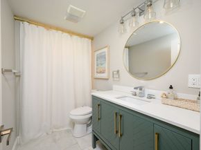 345 Plain St, Hanover MA 02339