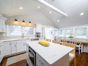 345 Plain St, Hanover MA 02339