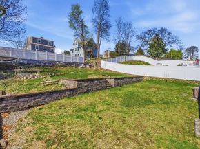 76 Wheeler Ave, Melrose MA 02176