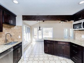 16 Cayuga Rd, Tewksbury MA 01876