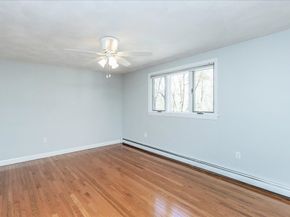16 Cayuga Rd, Tewksbury MA 01876