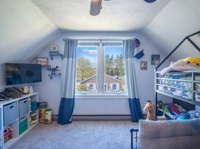 14 Vine St, Oxford MA 01540