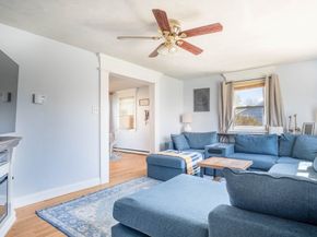 14 Vine St, Oxford MA 01540