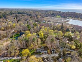 23 Mayflower Ln, Duxbury MA 02332