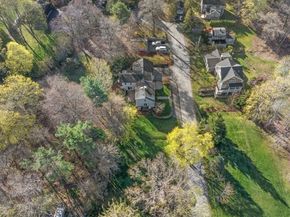 23 Mayflower Ln, Duxbury MA 02332