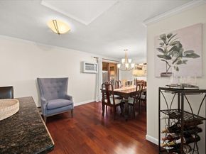 220 Bedford St 11, Bridgewater MA 02324