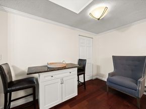 220 Bedford St 11, Bridgewater MA 02324
