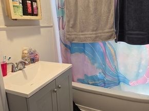 274 Pleasant St, Gardner MA 01440