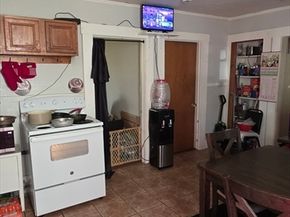 274 Pleasant St, Gardner MA 01440