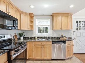 512 Spring St, Marshfield MA 02050