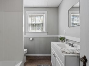 15R Warren Ave 15R, Chelmsford MA 01824