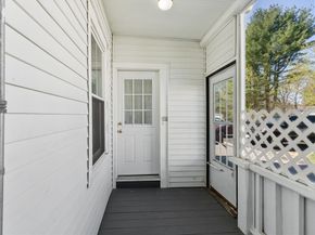 15R Warren Ave 15R, Chelmsford MA 01824