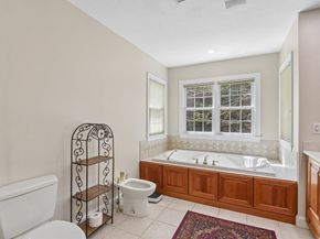 34 Broken Tree Rd, Medway MA 02053