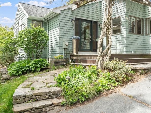 15 Minute Man Lane, Lexington MA 02421