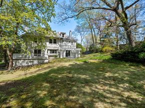 90 Hull St, Newton MA 02458