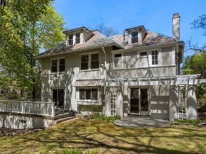 90 Hull St, Newton MA 02458