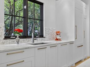18 Middlesex St, Winchester MA 01890