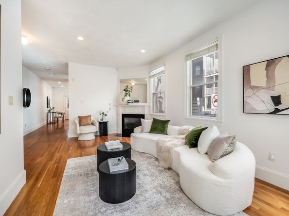 1520 Columbia Rd 2, Boston MA 02127