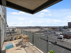25 Channel Center St 1107, Boston MA 02210