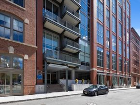 25 Channel Center St 1107, Boston MA 02210