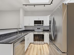 178 Lincoln Street A15, Worcester MA 01605