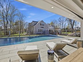 5 Seal Cove Ln, Hingham MA 02043