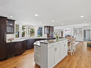 5 Seal Cove Ln, Hingham MA 02043