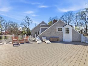 5 Seal Cove Ln, Hingham MA 02043