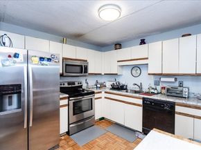 200 Cove Way 909, Quincy MA 02169