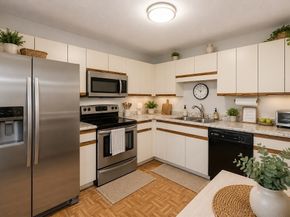 200 Cove Way 909, Quincy MA 02169